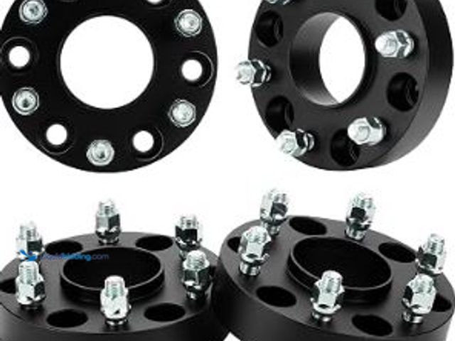 Lot 49-1625205 - Aeagle 6X5.5 Hub centric Wheel Adapters 1.5" for 2019-2022 Ram 1500, 6x139.7 Forged 6 Lug Wheel Spac...