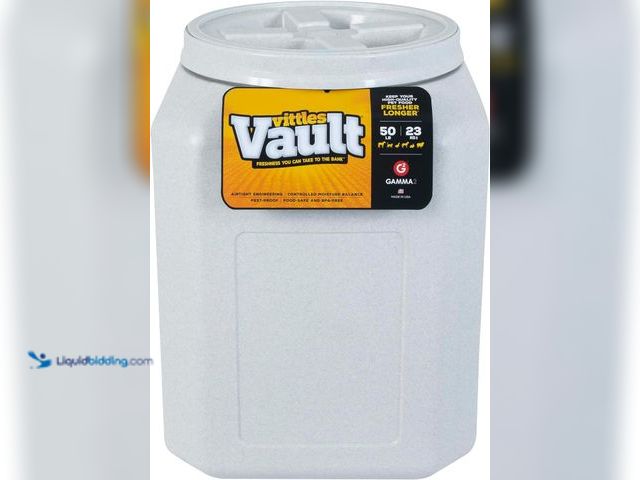 Lot 49-5546148 - Gamma2 4350 Vittles Vault Outback 50 lb Airtight Pet Food Storage Container Unused