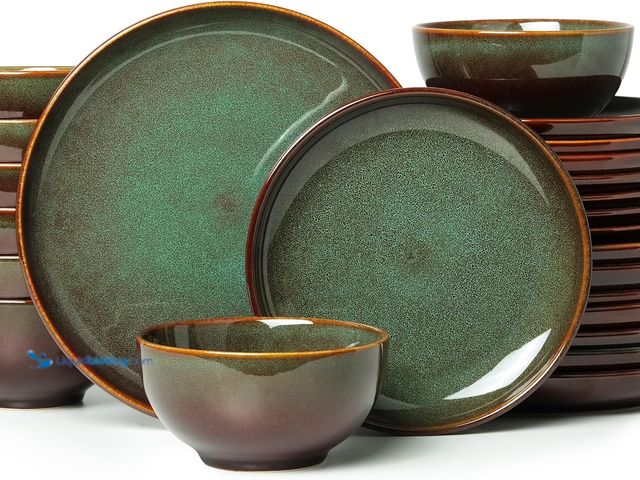 Lot 49-5487550 - 24 Piece Dinnerware Sets for 8, Modern Stoneware Plates and Bowls Setst, Perfect for Family Gatherin...