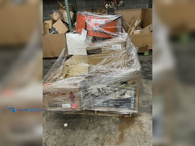 Lot 49-5552325 - Salvage Pallet - IMPORTANT: Please note that the condition of this lot is SALVAGE. Salvage assets ar...