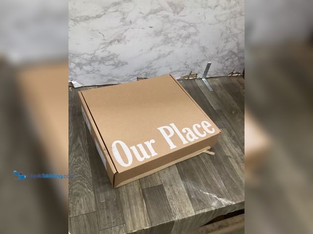 Lot 49-5450202 - Flipping platter persian blue salt. B0DDL41NB8 item is unused.