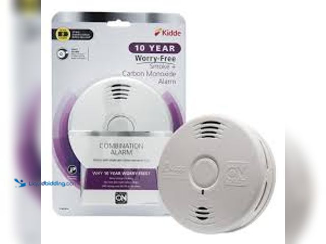 Lot 49-5415409 - Kidde 10-Year Worry-Free Smoke & Carbon Monoxide Detector, Battery Powered, with Voice Alarm. Model ...
