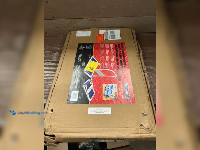 Lot 49-5559213 - Milwaukee 33881 Fold-Up Platform Cart, 29-in x 19-in, 330-lb Capacity. Model; 33881. Unused