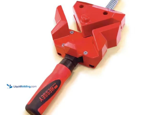 Lot 49-1557384 - BESSEY 2 in. Capacity 90-Degree Angle Clamp with 1-1/8 in. Throat Depth, Red/Black, Model # WS-3+2K-...