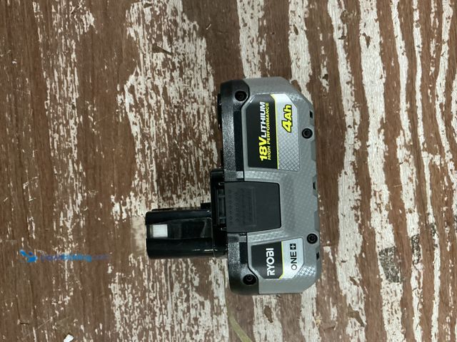 Lot 49-5554403 - RYOBI ONE+ 18V 4.0 Ah Lithium-Ion HIGH PERFORMANCE Battery. Model # PBP004. Unused