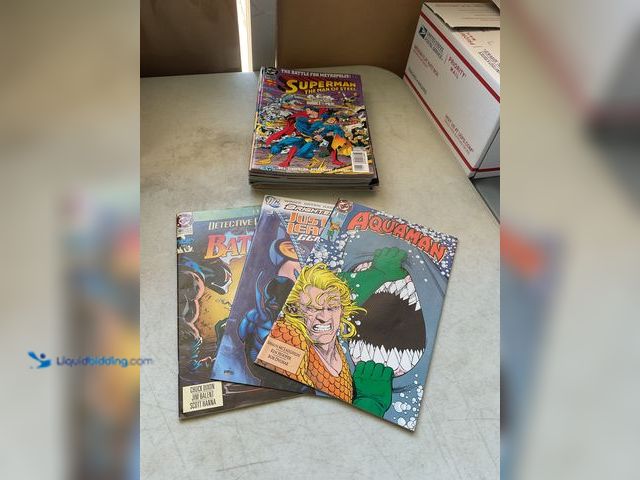 Lot 49-5515511 - Other LOT OF 20 COLLECTIBLE COMIC BOOKS FROM DC, MARVEL AND MORE INCLUDING AQUAMAN, SUPERMAN, JUSTIC...
