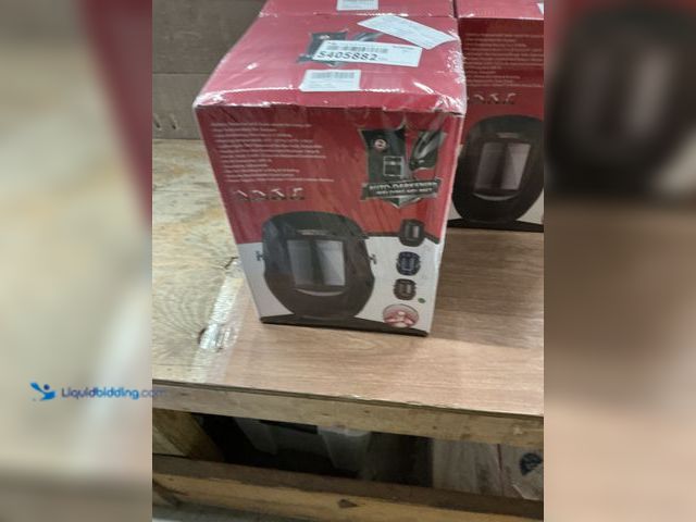 Lot 49-5405882 - GEOSTAR Auto Darkening Welding Helmet New (no factory pic)