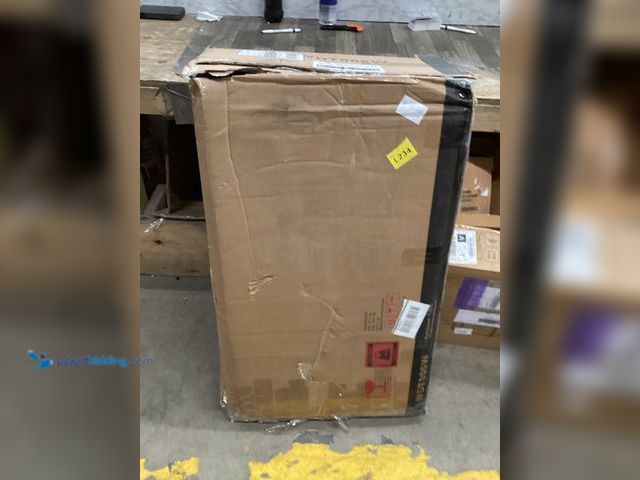 Lot 49-5407490 - White Bathroom Table Model: wdt0060. Unused