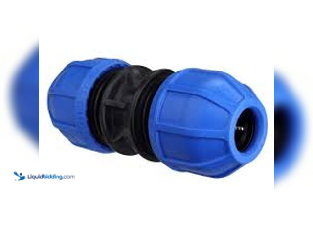 Lot 49-5461498 - IPEX 1 in.-1 1/4 in. Polyethylene UTC Compression (Universal Transition Coupling) Compression 1.06 i...