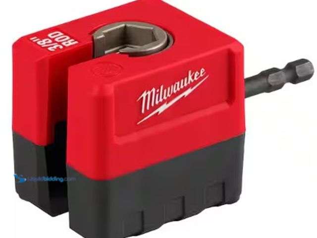 Lot 49-2022641 - Milwaukee 3/8 in. Threaded Rod Nut Runner, Model # 48-32-2391, MSRP $49.97, New.  Ref#AHD0922