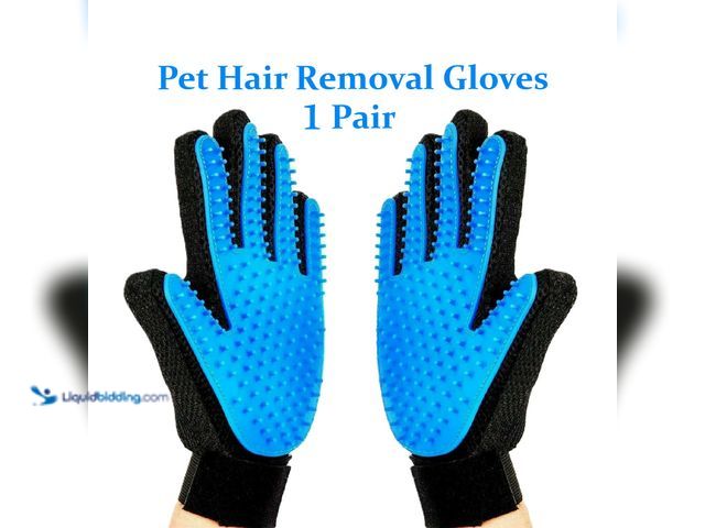 Lot 49-5492826 - Pet Hair Removal Gloves 1 Pair Blue - NEW - Great for removing hair from pets, carpet, furniture or ...