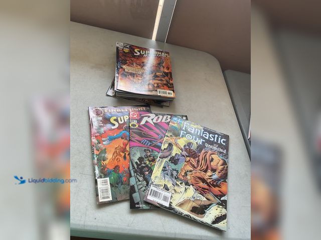 Lot 49-3609280 - Other LOT OF 20 COLLECTIBLE COMIC BOOKS FROM DC, MARVEL AND MORE INCLUDING FANTASTIC FOUR, ROBIN, SU...