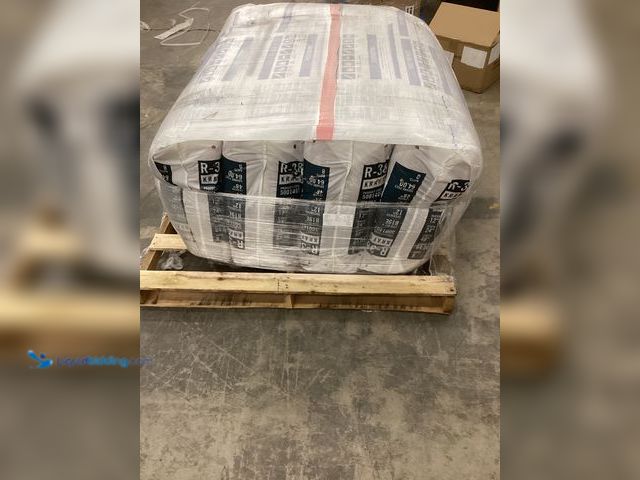 Lot 49-5452626 - Owens Corning
R-38 Faced Fiberglass Insulation Batt 24 in. x 48 in. (1 Bag) Item is unused in a Pac...