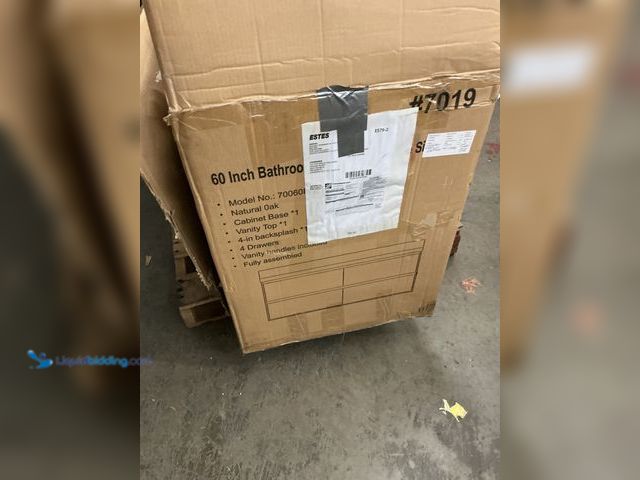 Lot 49-5487378 - 60in Bathroom Vanity (drawers bad) (top cracked) (scuffs and scratches) (parts and repair)