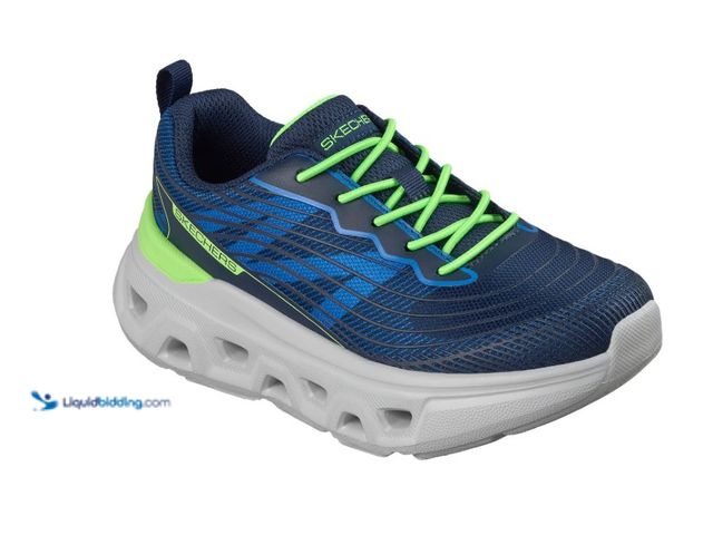 Lot 49-5580792 - Skechers Boys Glide-Lite Sneaker. Item # 990499061. Size 1. Unused