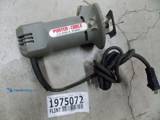 Lot 49-1975072 - 1 Porter Cable 7499 Electric Powered Cutout Tool Porter Cable Electric Cutout tool  Used In Fair Con...