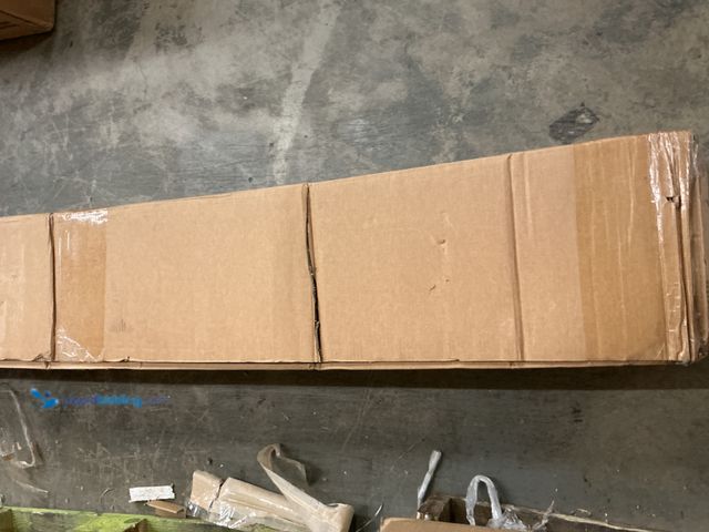 Lot 49-5487797 - 6ft Truck Running Boards Unused