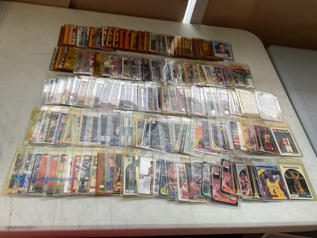 Lot 49-3503792 - Other TABLE LOT OF BETTER CARDS IN HARD PLASTIC TOP LOADS VARIOUS PLAYERS AND SPORTS INCLUDING DENNI...