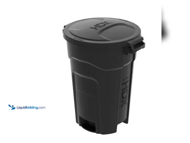 Lot 49-5573304 - HDX
32 gal. Black Heavy Duty Outdoor Trash Can , Unused with scuffs, no lid