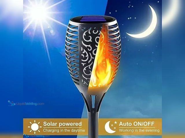 Lot 49-5388414 - Lot of 1 Solar Waterproof LED Flickering Flame Torch Light - Orange Light - NEW - Perfect for pathwa...