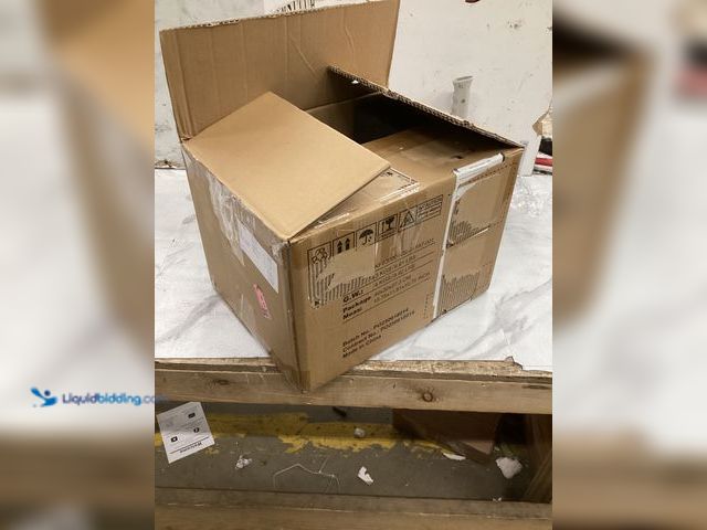 Lot 49-5475952 - Black Watch Winder Case. Unused