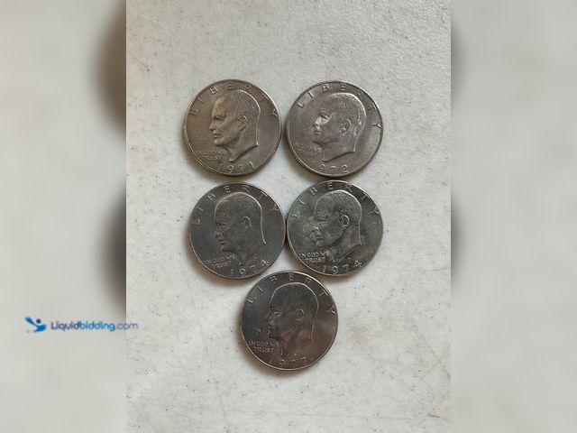 Lot 49-3503557 - LOT OF 5 “IKE” EISENHOWER LARGE ONE DOLLAR COINS INCLUDING 1971, 1974 AND 1977