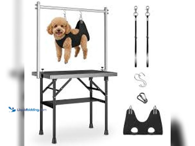 Lot 49-3566953 - Pet Grooming Table with Adjustable Arm, Sling and Nooses, Unused with Box Damage