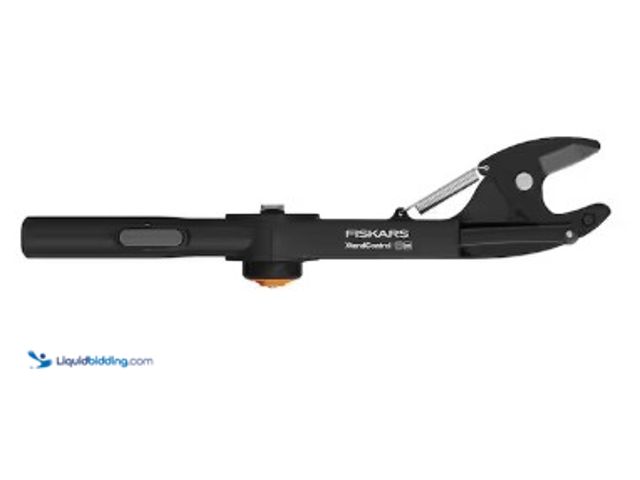 Lot 49-2022633 - Fiskars XtendControl 3 in. Steel Blade Tree Pruner Rotating Head Attachment, Model # 1075293, MSRP $...