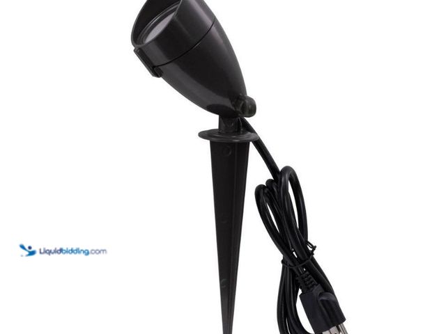 Lot 49-5543738 - QTY 3 - Commercial Electric
CE Bronze Line Voltage LED Spike Light with Adjustable lamp head 1-EA. ...