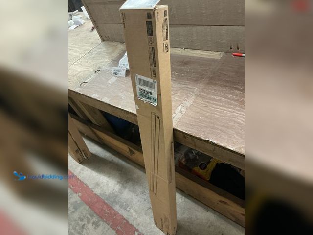 Lot 49-5463491 - Commercial Electric
1-Pack 48 in. 4000 Lumens Integrated LED White Wraparound Light 4000K Bright Wh...