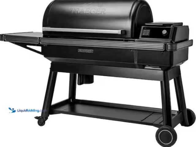 Lot 49-1569614 - Traeger Ironwood XL Wi-Fi Pellet Grill and Smoker in Black, Model # TFB93RLG, Unused, Scuffs/scratch...