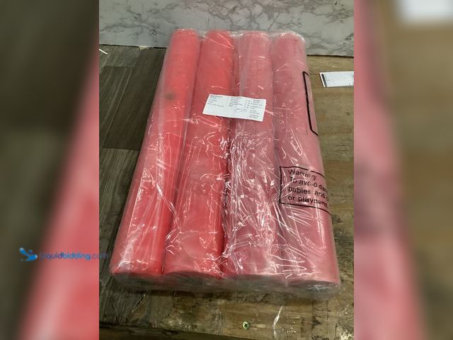 Lot 49-5415127 - PREBOUN 4 PCS 40 IN Plastic tablecoth for parties/banquets.
