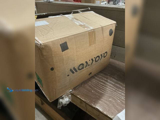 Lot 49-5487642 - Boneless Sofa Chair (banded/vaccum sealed) Unused