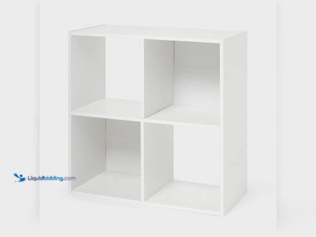 Lot 49-5558947 - Brightroom 11" 4 Cube Organizer White MODEL:840307043641 UNUSED