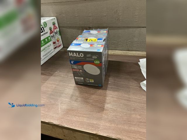Lot 49-5413315 - 3pcks of HALO
HLBSL 4 in. Adjustable CCT Canless IC Rated Dimmable Indoor, Outdoor Integrated LED R...