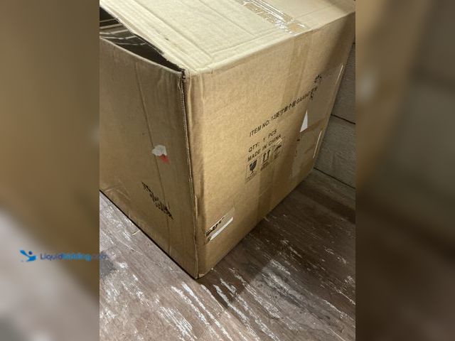 Lot 49-5487838 - seafoam green planter w/ plate stand