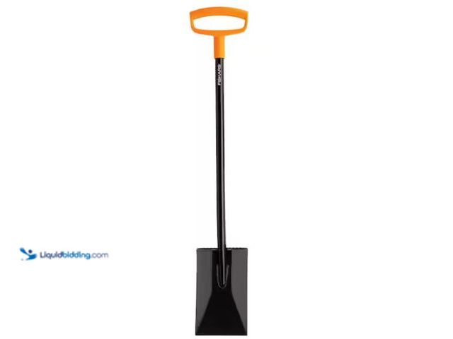 Lot 49-3614599 - Fiskars Steel D-Handle Garden Spade, Model # 396670-1001, Unused.  Ref#BIN0716