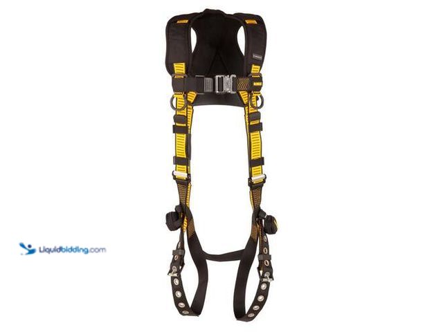 Lot 49-3616806 - DEWALT D3000 Vest Style, 5-Point, Back D-Rings, QC Chest, TB Legs (M-L) - Unused Model # DXFP532011(...