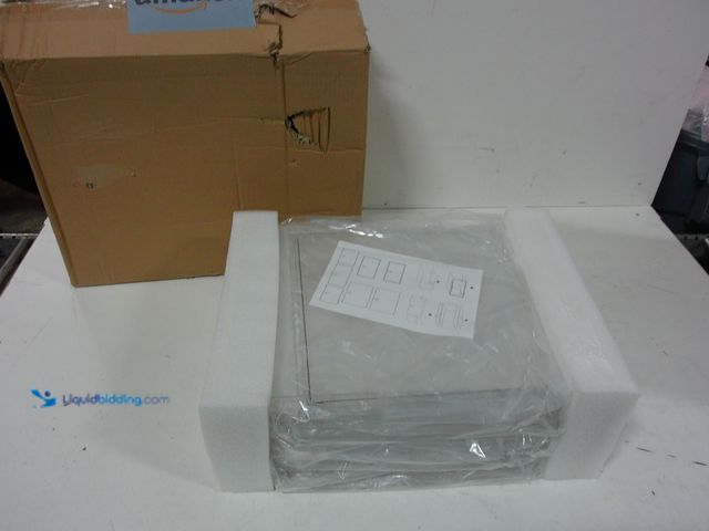 Lot 49-3430451 - Set of (3) XL Stackable Storage Bins, Clear, Unused.   Ref#CRS0114