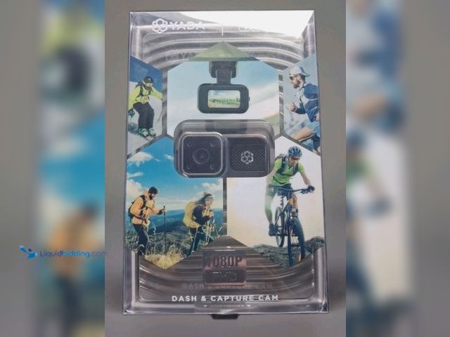 Lot 49-5545769 - New YADA Beon Dash and Capture Cam BEON1BK-6, Used