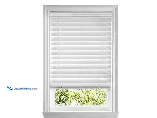 Lot 49-5555515 - Home Decorators Collection
White Cordless Premium Faux Wood blinds with 2.5 in. Slats - 36 in. W x ...