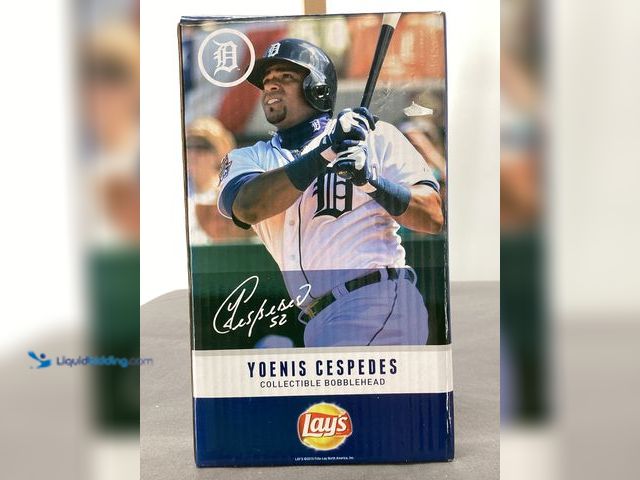 Lot 49-910664 - New Other Detroit Tigers Collectible Bobblehead- Yoenis Cespedes #52 Detroit Tigers Bobblehead - New...