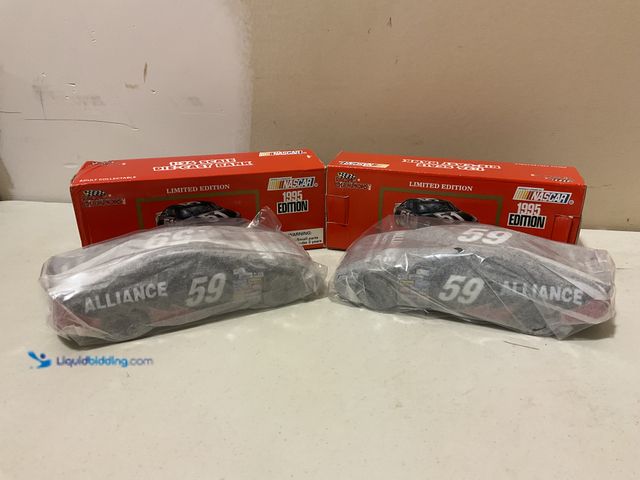 Lot 49-1835336 - Other WOW AMAZING LOT OF 2 BRAND NEW IN ORIGINAL PACKAGING 1:24 SCALE DIE CAST NASCAR BANK #59 ALLIA...