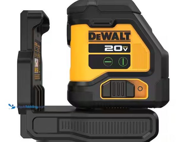 Lot 49-5545860 - DEWALT
20V Green Cross Line Laser Level (Tool-Only), Used