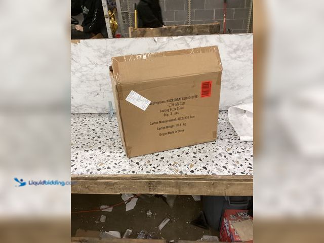 Lot 49-3527839 - Rocksheat Pizza Stone 15.8'' x 12'' x0.6'' ceramic coating Pizza Stones for Oven Grill BBQ (Gray) It...