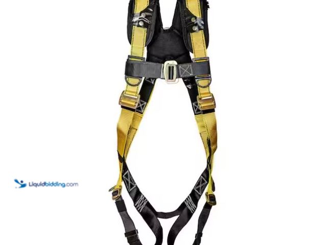 Lot 49-1575370 - Guardian Fall Protection Seraph Universal Harness, Model # 11160, Unused, (Note: Size Medium-Large)....