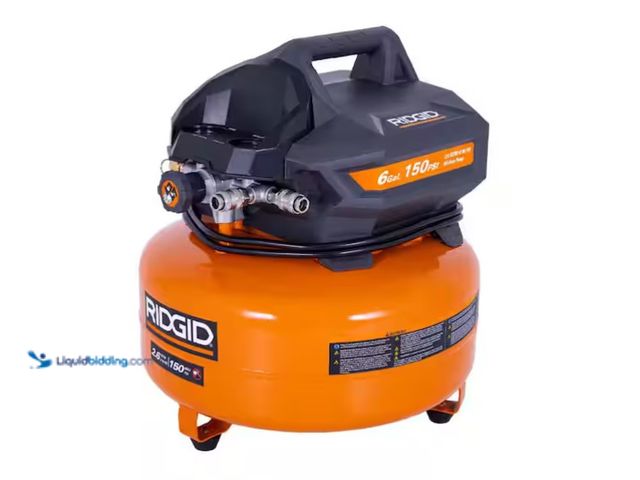 Lot 49-1575762 - RIDGID 12 Gal. 5.0 Peak HP NXT Shop Vacuum Wet Dry Vac with General Debris Filter, Locking Hose and ...