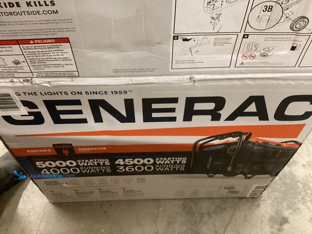Lot 49-5442614 - Generac
4500 / 4000-Watt Dual Fuel Recoil Start Gasoline / Propane Powered Portable Generator-GP400...