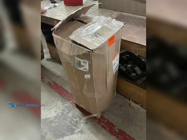 Lot 49-5463537 - Everbilt
12 in. x 25 ft. Insulated Flexible Duct R6 Silver Jacket Unused