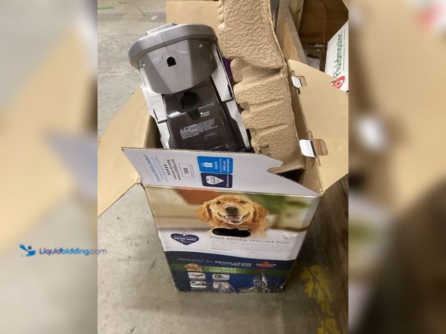 Lot 49-5452124 - BISSELL ProHeat 2X Revolution Pet Pro Plus Carpet Cleaner 1986 11" Cleaning Path Purple. Item is use...